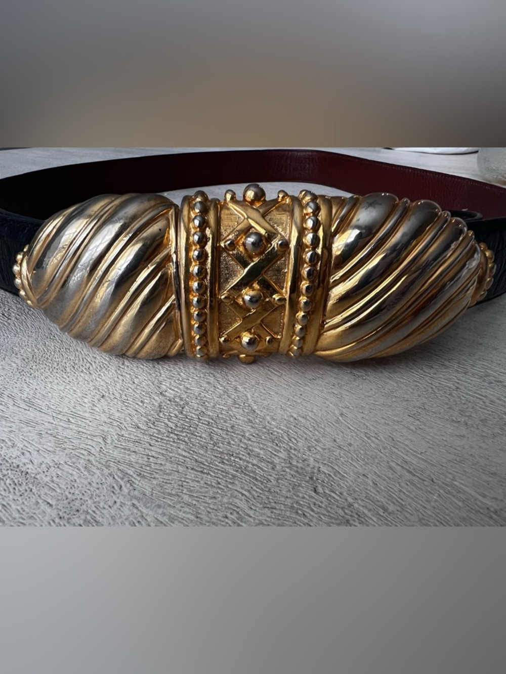 Vintage Mimi Di N 1988 Gold  and Silver Tone Statement‎ Belt Buckle - Signed